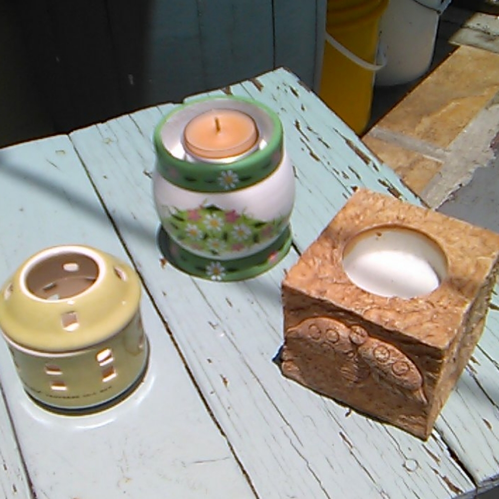 Tea light candle holders (set of 3)